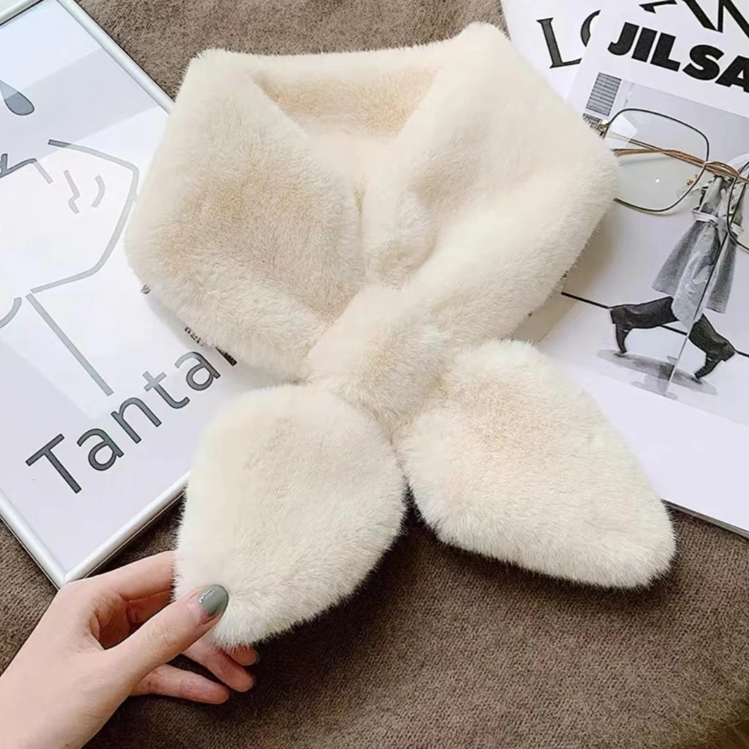 秋冬款百搭三角交叉围脖仿獭兔毛保暖围脖时尚女生冬季毛绒围巾