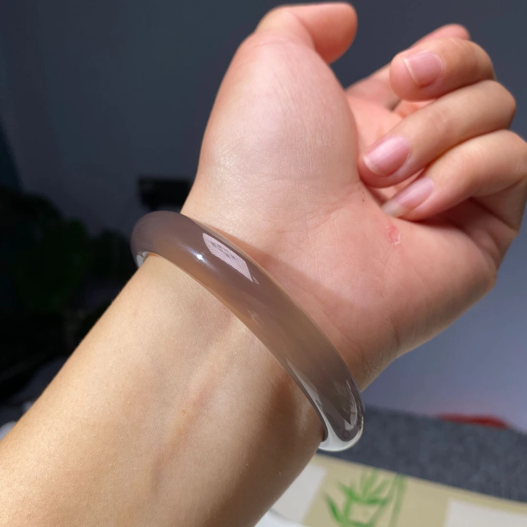 天然高冰玛瑙玉髓烟紫色手镯原色