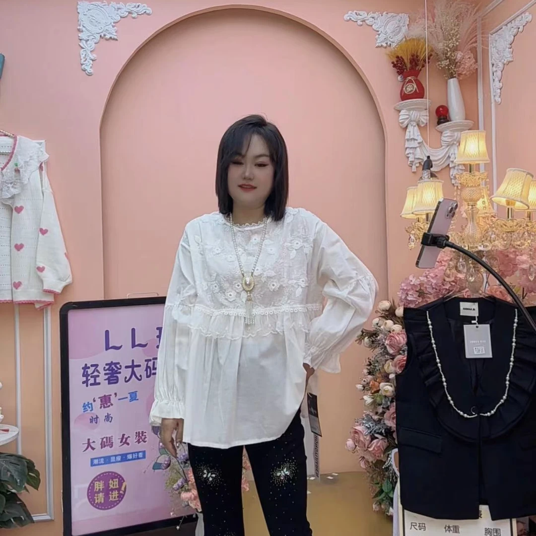 LL琳大码女装甜美时尚女人衫韩版重工拼接蕾丝花边遮肉大衫潮839