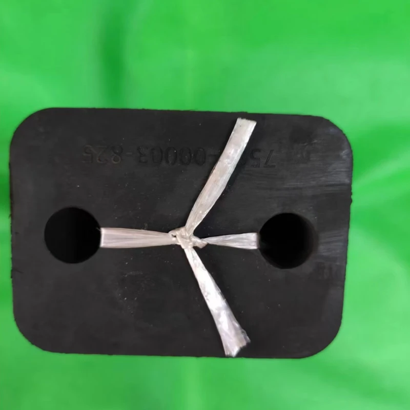 勇猛收割机全车缓冲胶墩胶块