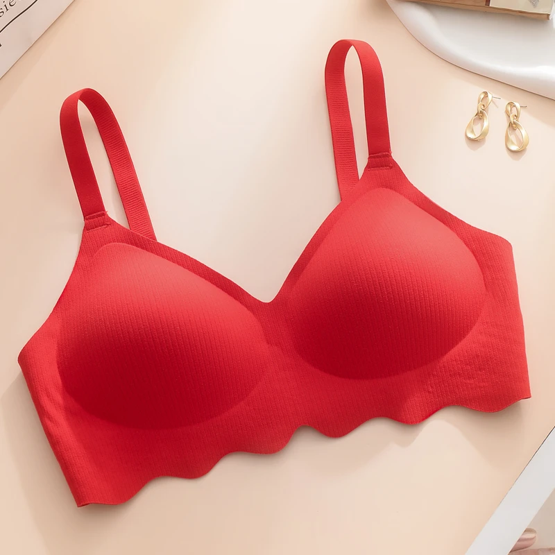 猫人MiiOW无痕内衣小胸聚拢收副乳防下垂无钢圈软支撑美背文胸罩