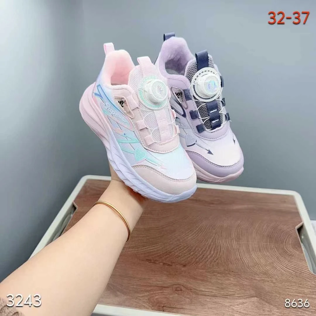 大厂时尚超轻纽扣二棉运动鞋32/37码