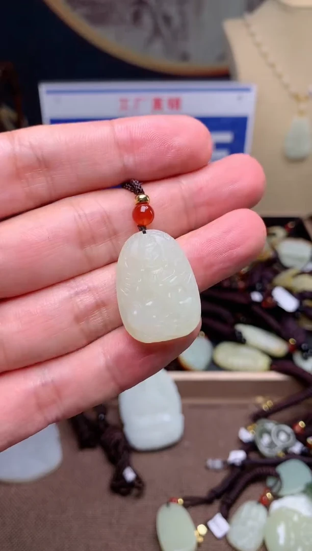 【闪购商品】和田玉颈饰未镶嵌1