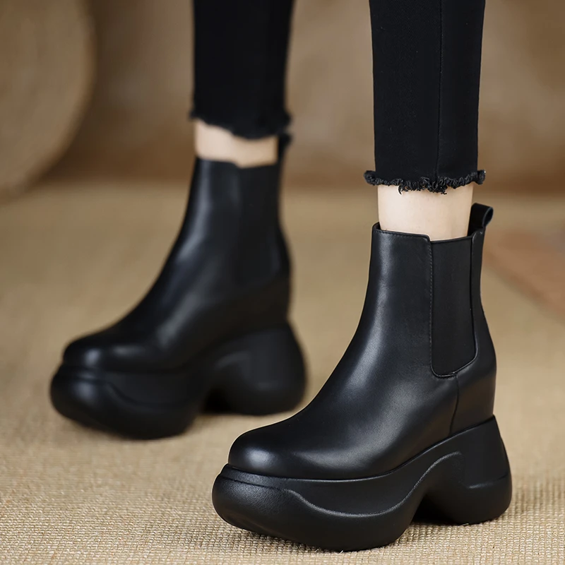 小个子内增高靴子女11cm厚底圆头牛皮小短靴秋冬季超高跟切尔西靴
