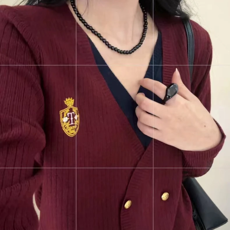 韩版学院风双排扣假两件针织开衫2024秋季新款V领百搭减龄外套