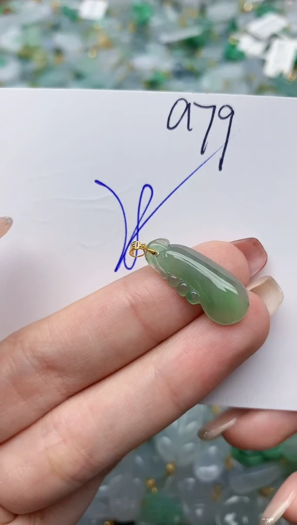 【闪购商品】翡翠颈饰18K金镶嵌 天然翡翠A货