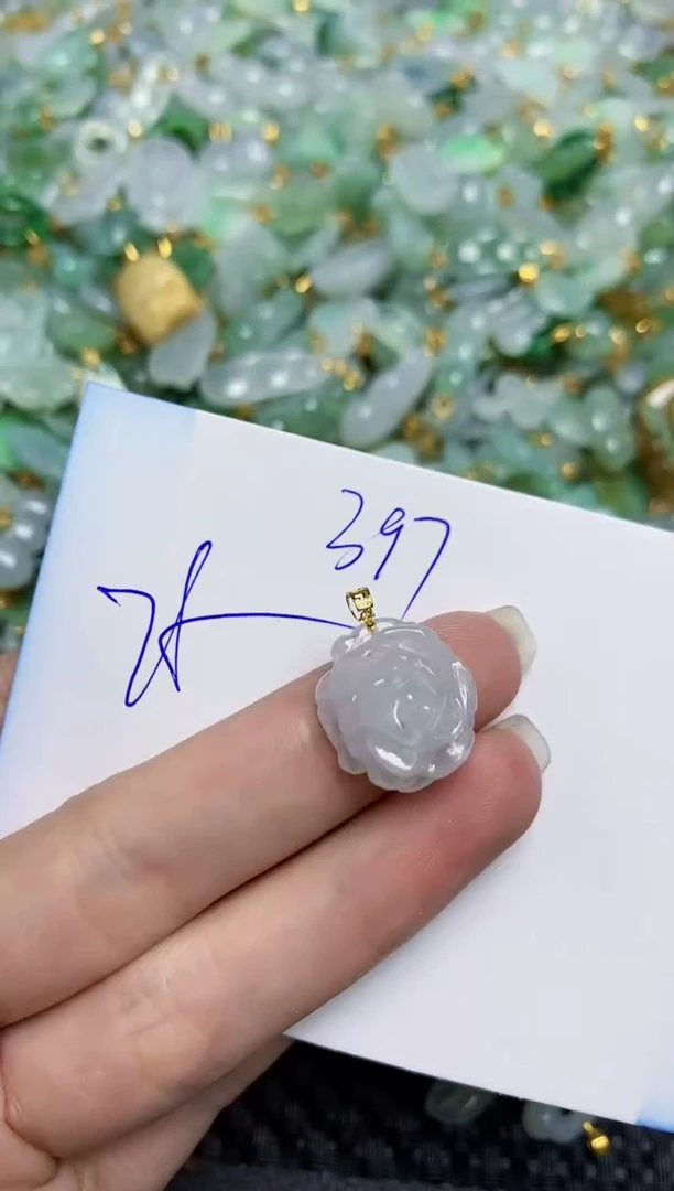 【闪购商品】翡翠颈饰18K金镶嵌天然绚甸A货翡翠