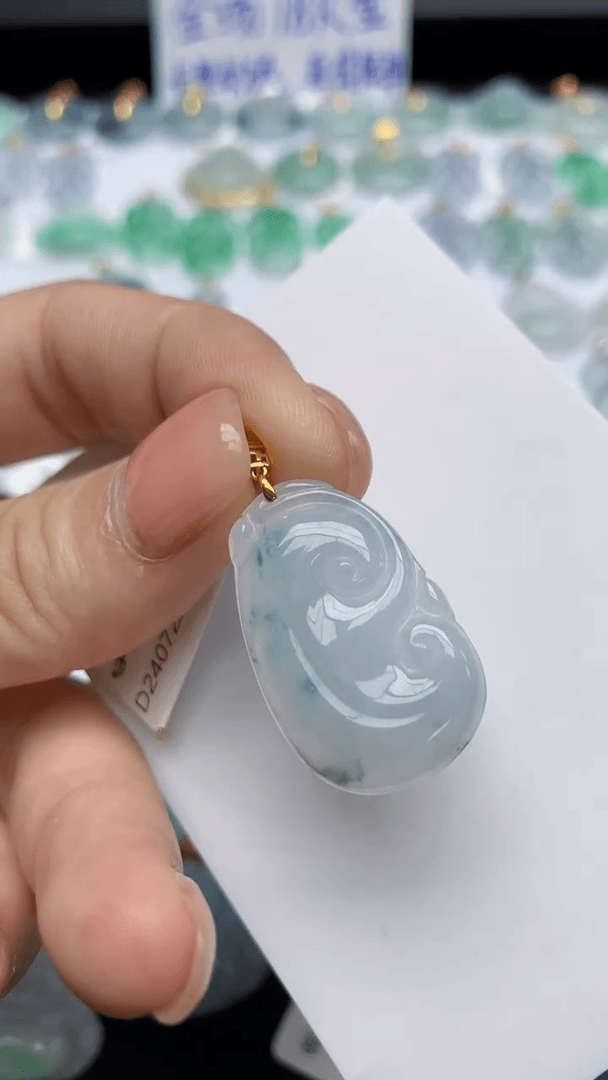 【闪购商品】翡翠颈饰18K金镶嵌551 天然翡翠A货