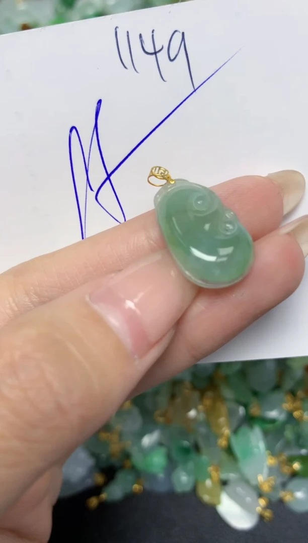 【闪购商品】翡翠颈饰18K金镶嵌    天然翡翠A货