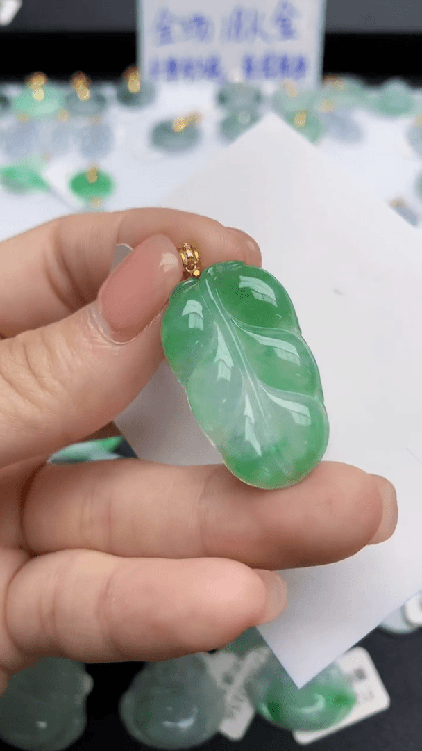 【闪购商品】翡翠颈饰18K金镶嵌233 天然翡翠A货