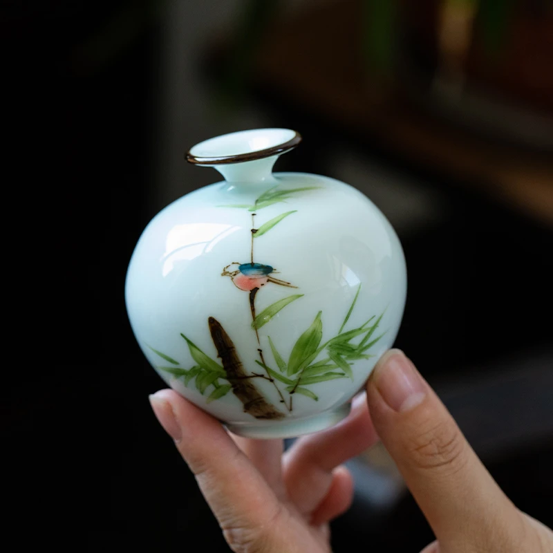 何来瓷  景德镇手绘竹叶小鸟花器居家摆件手工花瓶 插干花 摆书桌