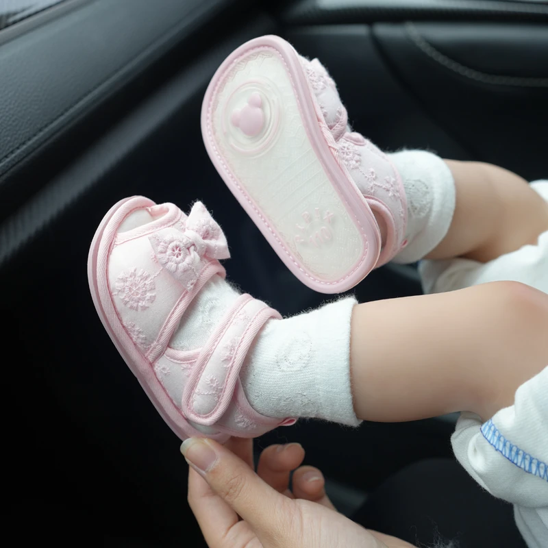 夏季0-1岁婴儿防滑学步鞋幼儿6-12个月软底婴幼儿女宝宝公主凉鞋