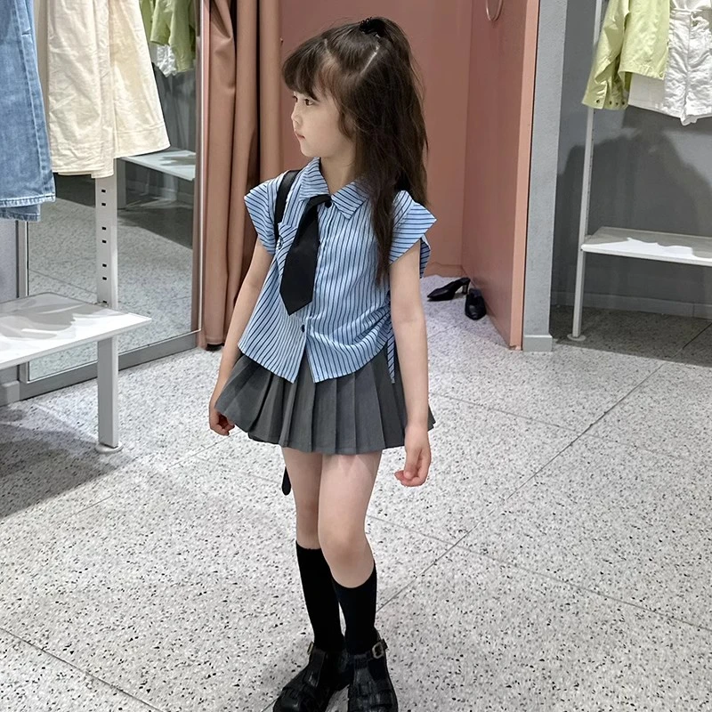 女童学院风套装2025新款洋气小女孩条纹无袖衬衫百褶短裙两件套潮