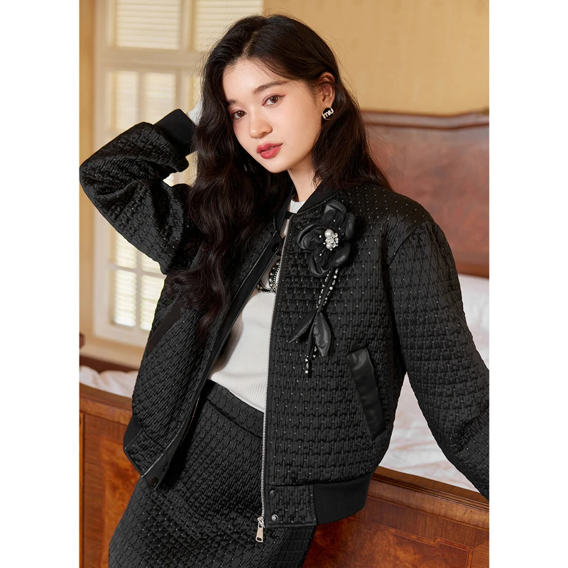 missCOCOON提花棒球服女冬外穿短外套7982