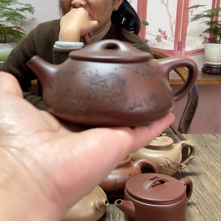 【闪购商品】紫泥茶盏꧁****꧂