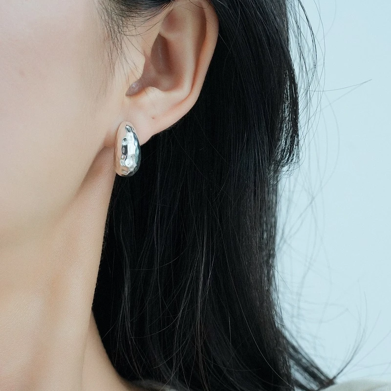 铜合金耳饰 925银针轻奢水滴锤纹水滴耳环气质金属冷淡风简约耳饰