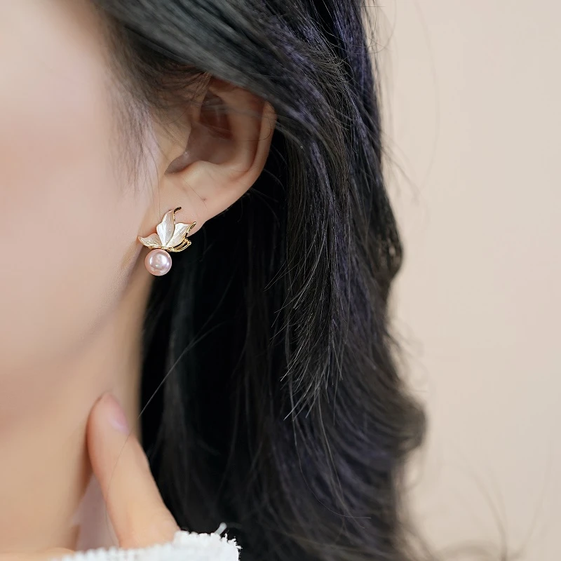 铜合金仿珍珠耳饰 独特小众轻奢高级感蝴蝶耳环耳钉2024款耳饰
