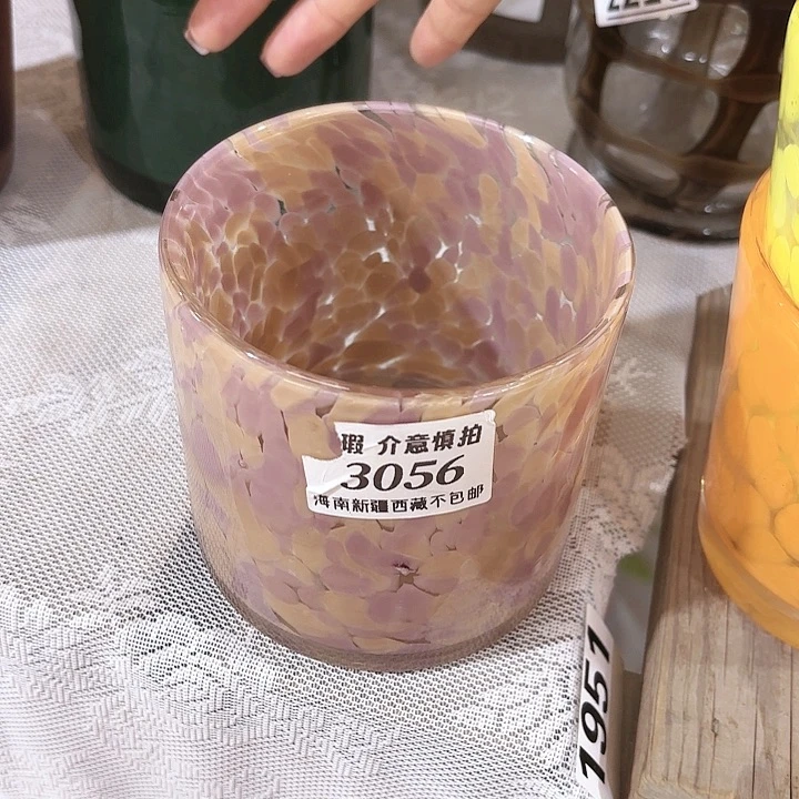3056 家悦美居花瓶摆件瑕