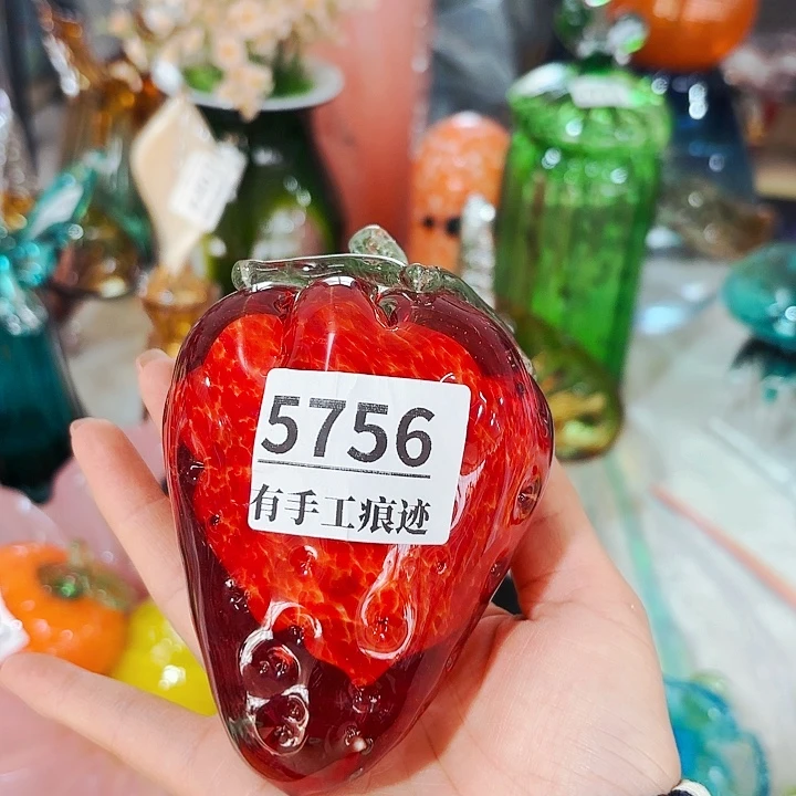 5756 家悦美居花瓶摆件有手工痕迹