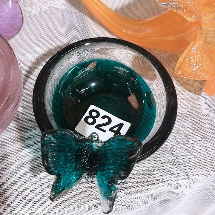 824 家悦美居花瓶摆件
