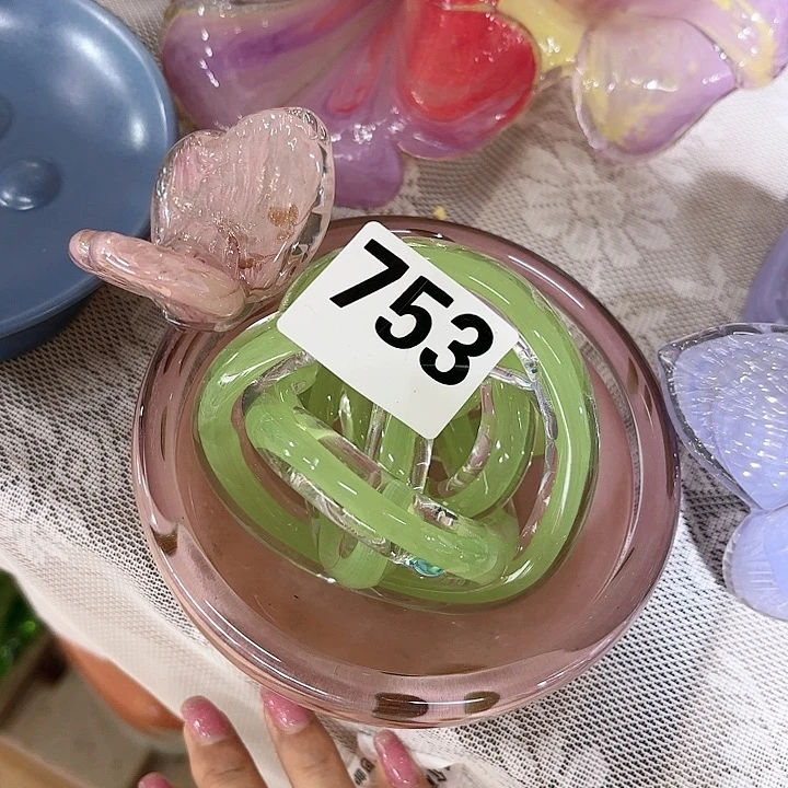 753加蝴蝶碗家悦美居花瓶摆件