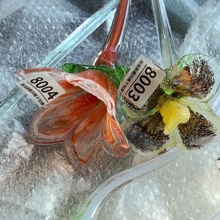 8003，8004家悦美居花瓶摆件有手工痕迹