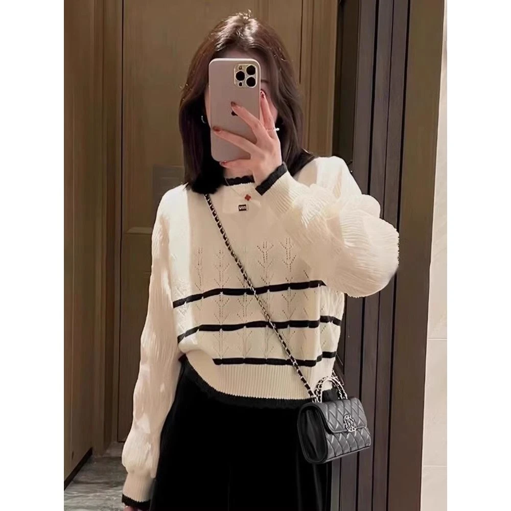 2024早春新款韩版假两件条纹针织衫女时尚设计感短款纱袖显瘦上衣