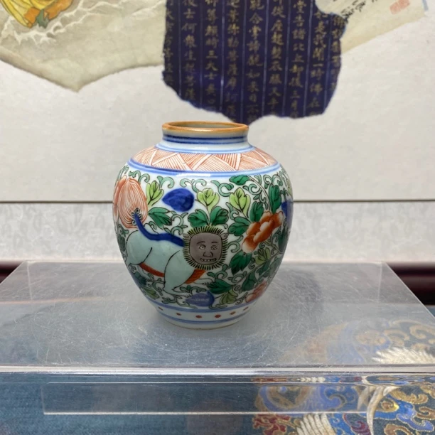 清晚期青花五彩瑞兽罐,KC20231122814