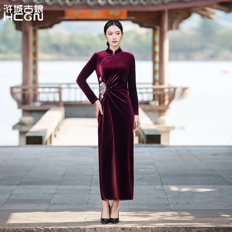 浒城古娘中式国风气质修身优雅高贵长袖盘绳牡丹丝绒旗袍-20A1202