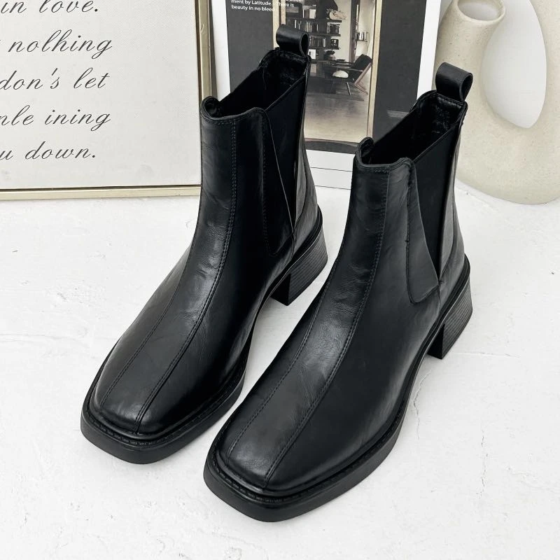 马丁靴新款靴子时装粗跟后拉链短靴女靴2328-1