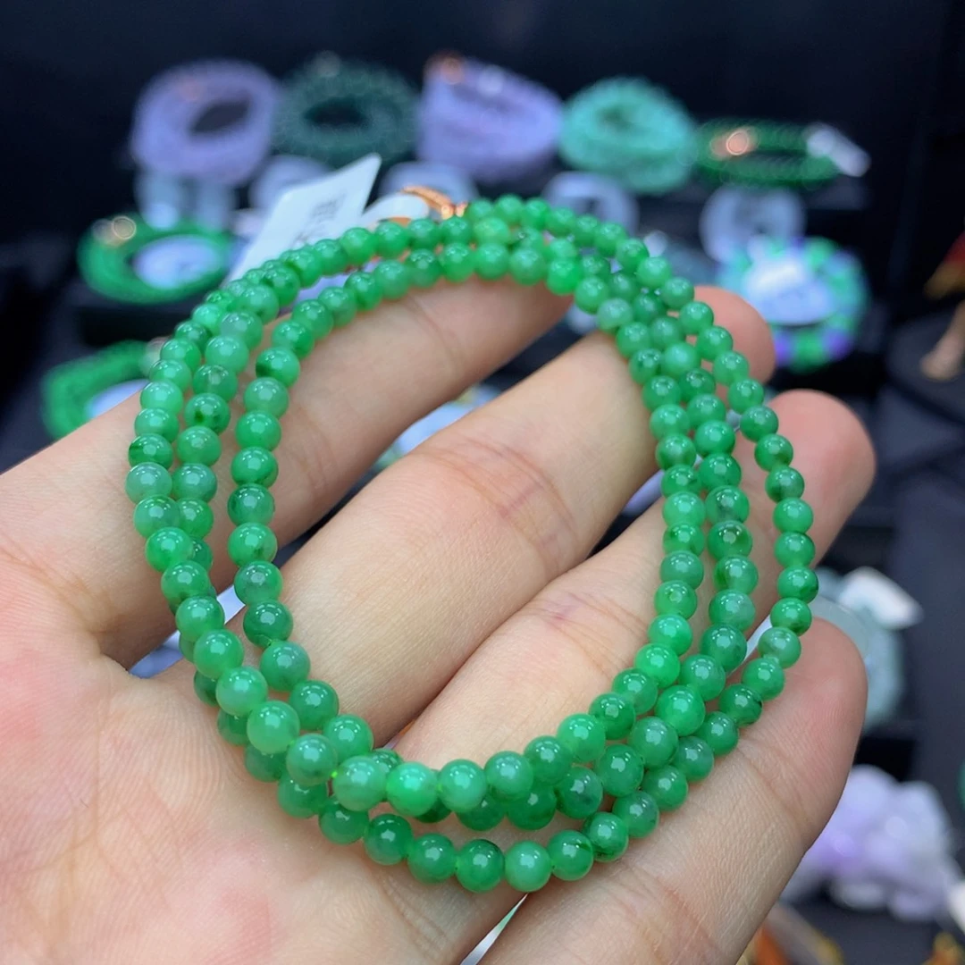 翡翠手链未镶嵌翡翠