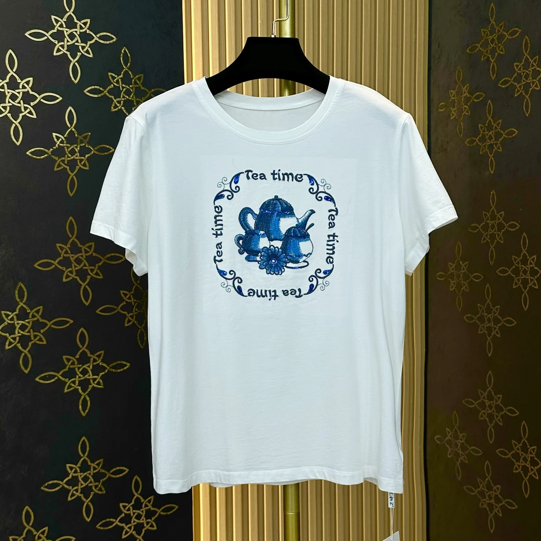 【宠粉福利】40-60岁精致女性 休闲减龄时尚百搭刺绣圆领短袖 #9508