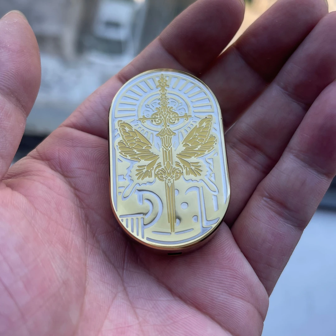 TPT淘皮兔 封晶版比鲁斯之剑律动edc解压玩具