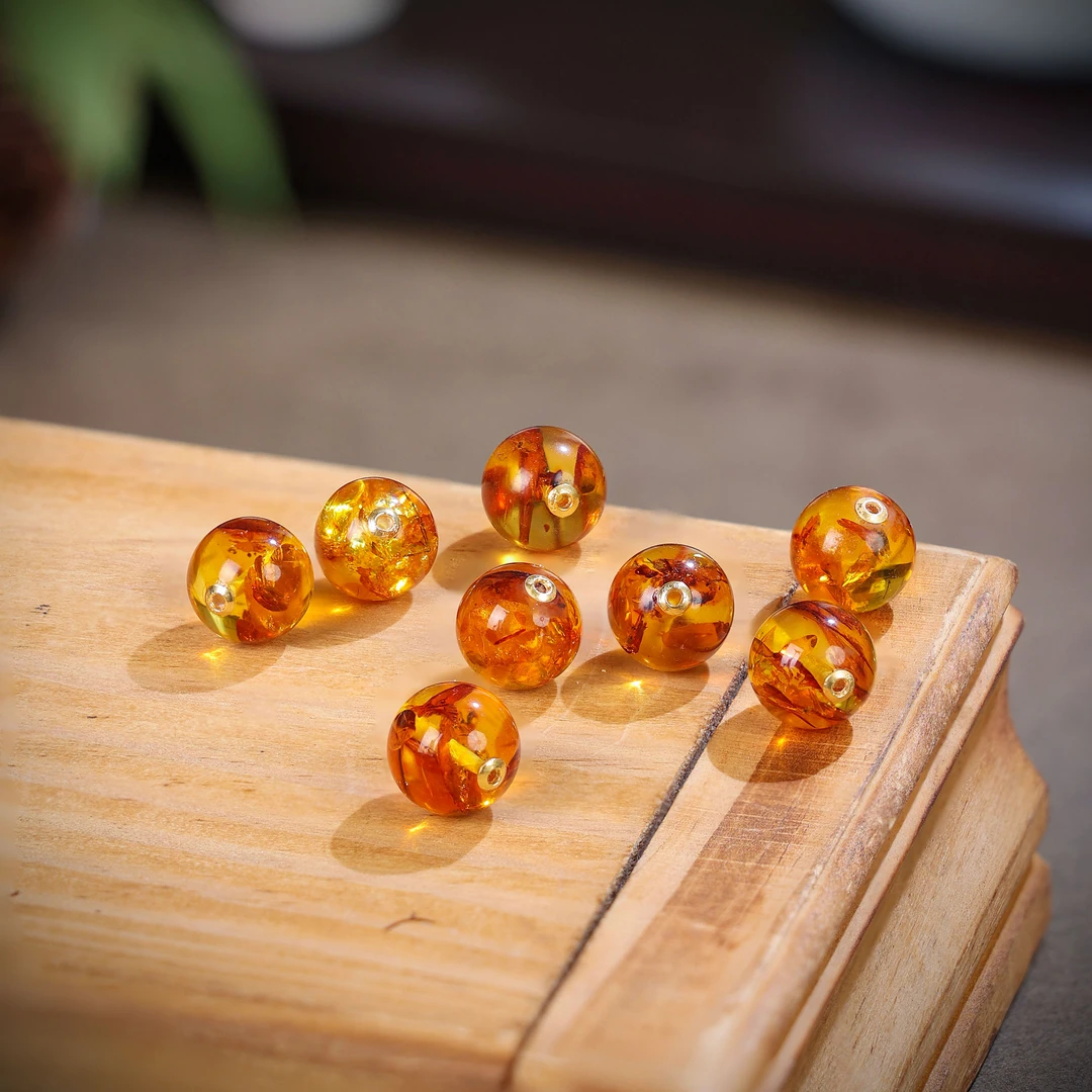 【桃总推荐】18k花珀13mm路路通吊坠 多样性发（发一件）@@ZY40402016