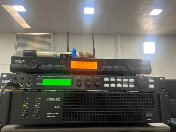 MK12卡拉OK音响，四件套不包邮