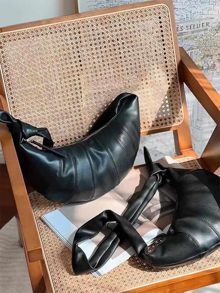 牛角包新款可颂包全真皮外出月牙包百搭通勤大容量潮流斜挎包休闲