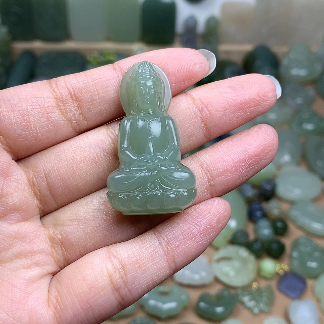 和田玉吊坠未镶嵌