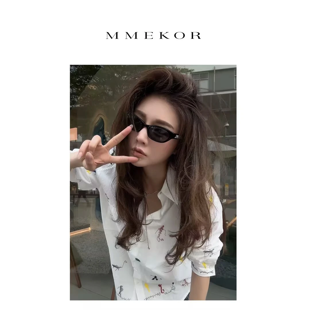 MMEKOR “vtg鬼马衬衫”活力常青藤百搭上衣 88523