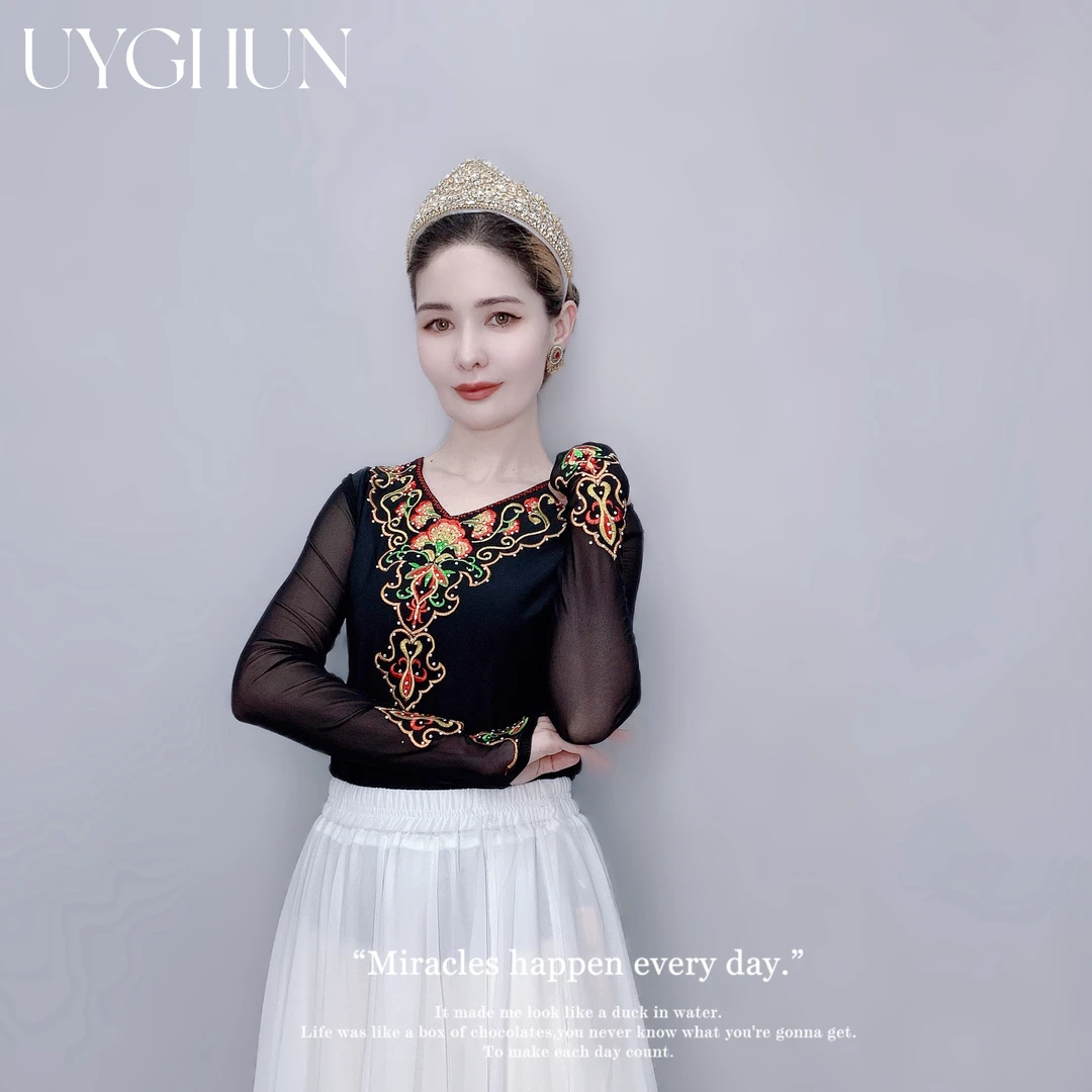 新疆舞蹈上衣民族风重工刺绣水晶面弹力网纱T恤广场舞网红打底