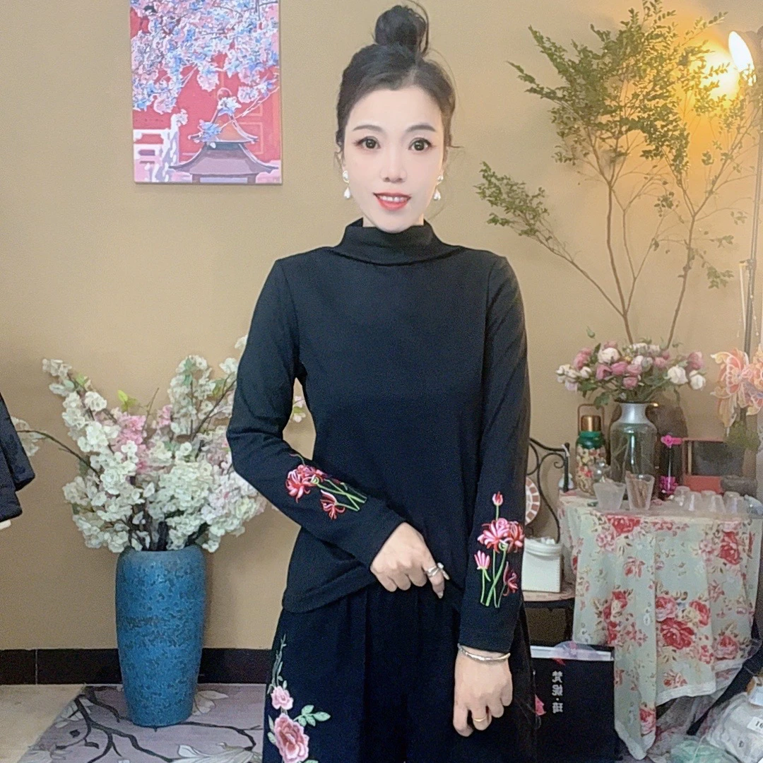 【梵妮·琦】德绒彼岸花刺绣高領加厚保暖打底衫女T恤中國风微修身