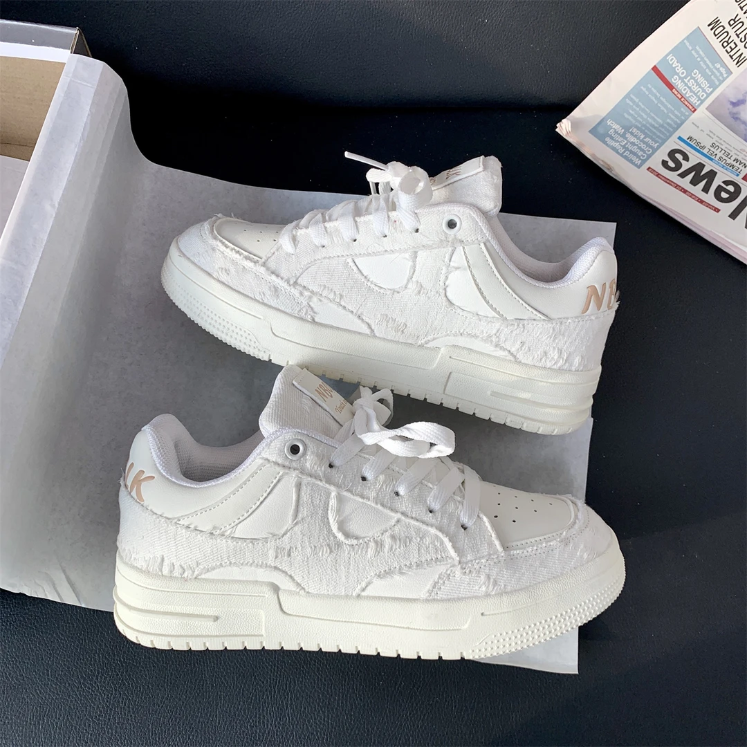 国潮小众ins破边板鞋2024春季爆款原创百搭厚底学生板鞋小白鞋女