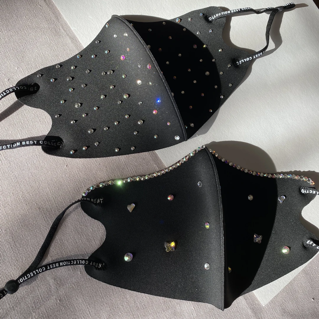 女精致时尚四季口罩刺绣砖石亮砖口罩女秋冬透气防晒防尘保暖口罩