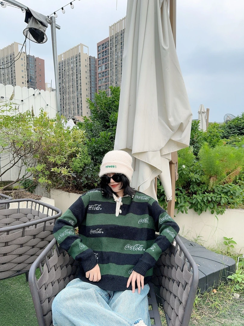 外贸原单专柜撤回冬季慵懒宽松毛衣编码[067-200] 微瑕 No退No换