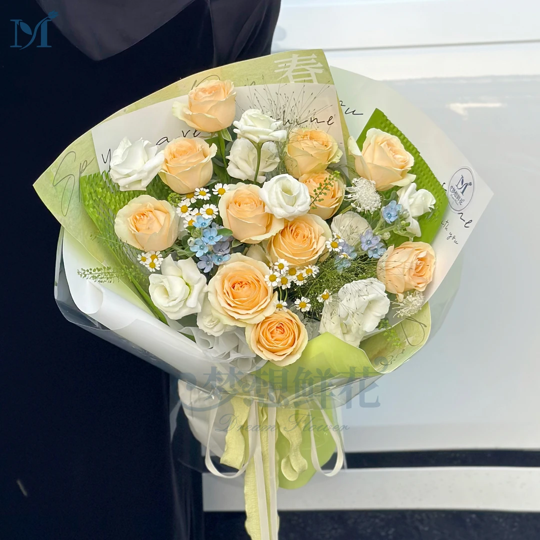 含苞待放的岁月（11朵香槟玫瑰花束送女友送朋友生日鲜花精美同城配送小时达）