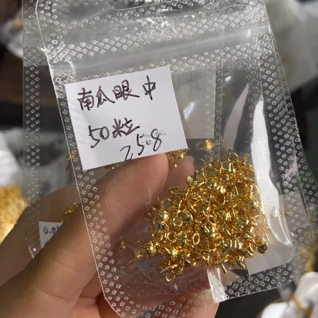 【闪购商品】一大把子喜欢小女孩和女孩之间暧昧和