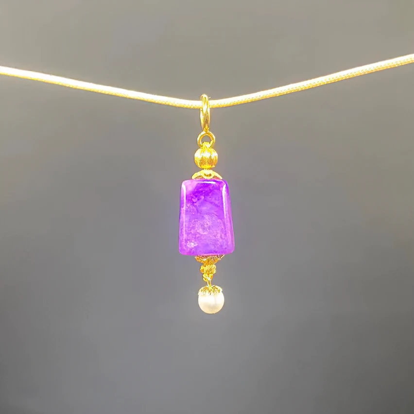 舒俱来 全玉化18K方形吊坠 南非老油料