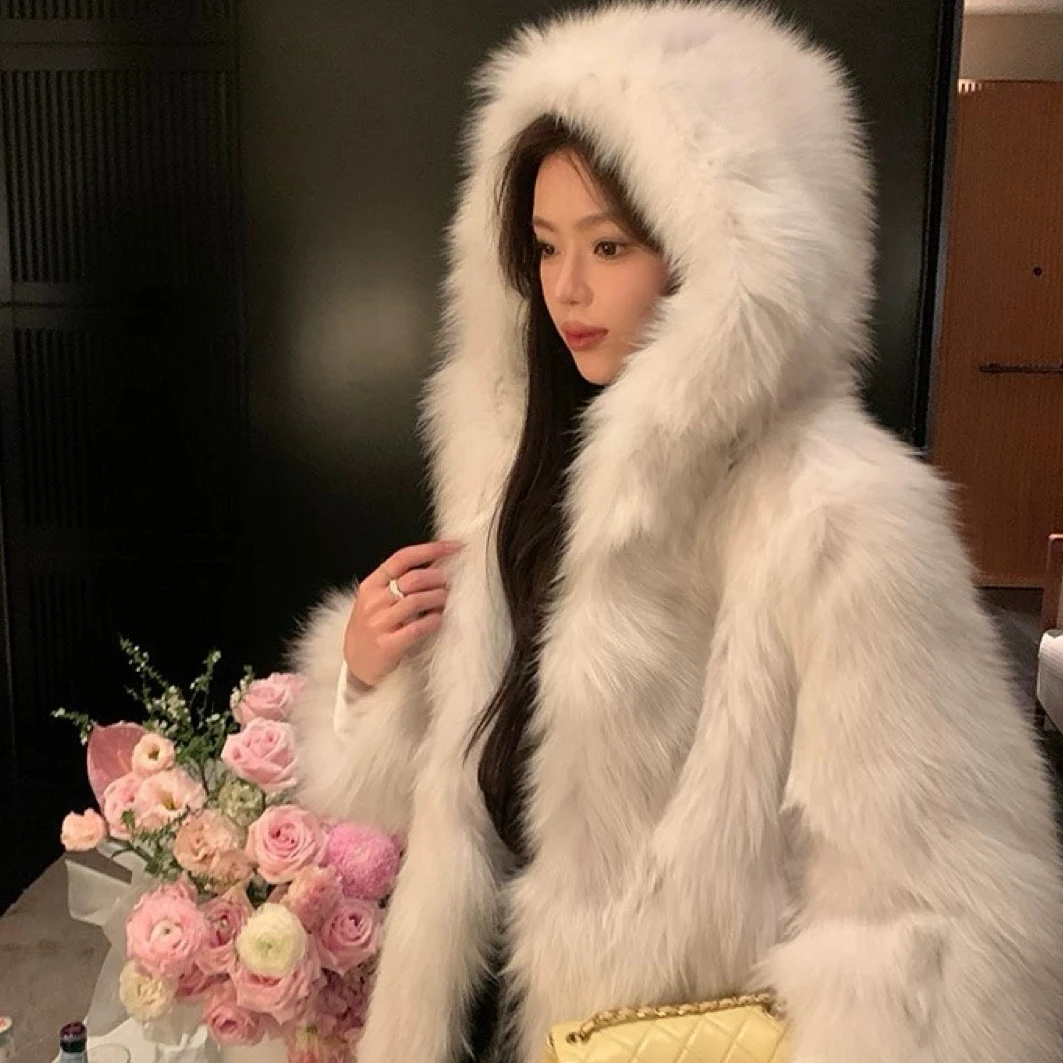 [娜姐 ]2024秋冬连帽仿皮草大白熊年比轻保暖网红冬季百搭宽松