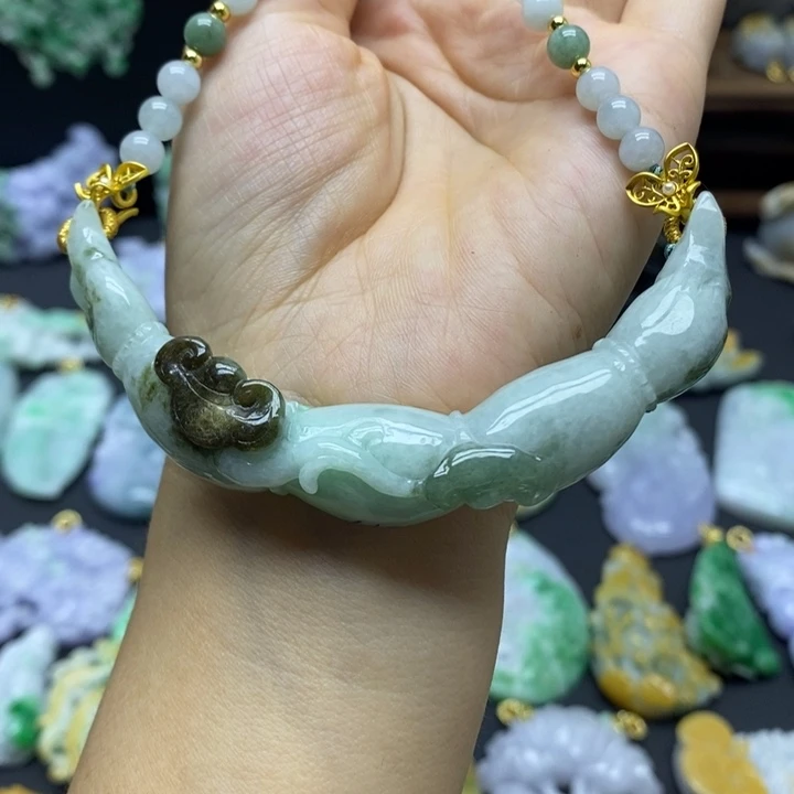 【闪购商品】翡翠颈饰未镶嵌翡翠