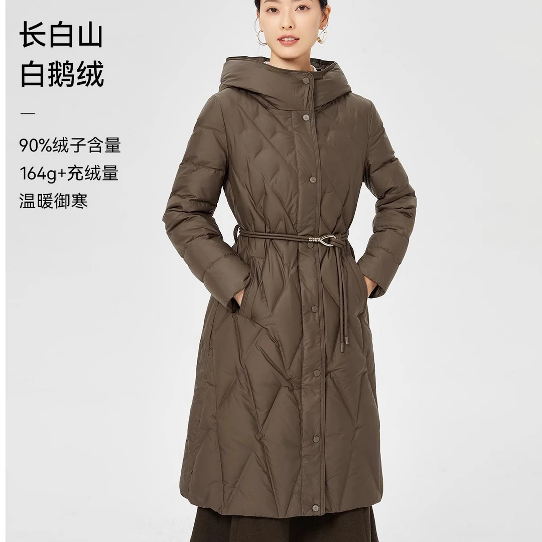 娜尔思24正价款时尚收腰气质纯色连帽好羽冬保暖羽绒服NR00548V1