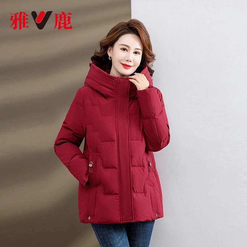 【新年战袍】雅鹿中老年妈妈装羽绒服女冬季新款连帽防风红色羽绒服